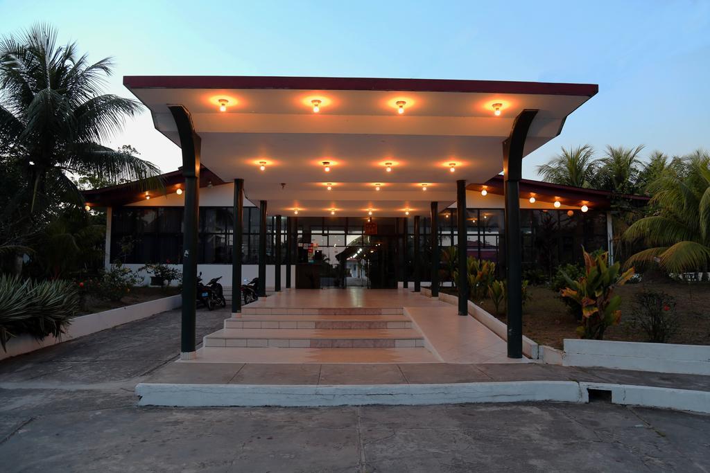 Hotel Sol Del Oriente Iquitos Exteriér fotografie